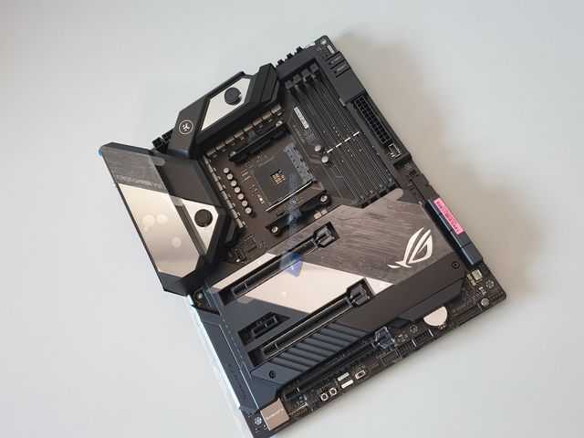 asus rog crosshairviiiformula 11